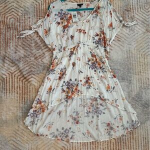 Torrid Floral Blouse with Tie Sleeves